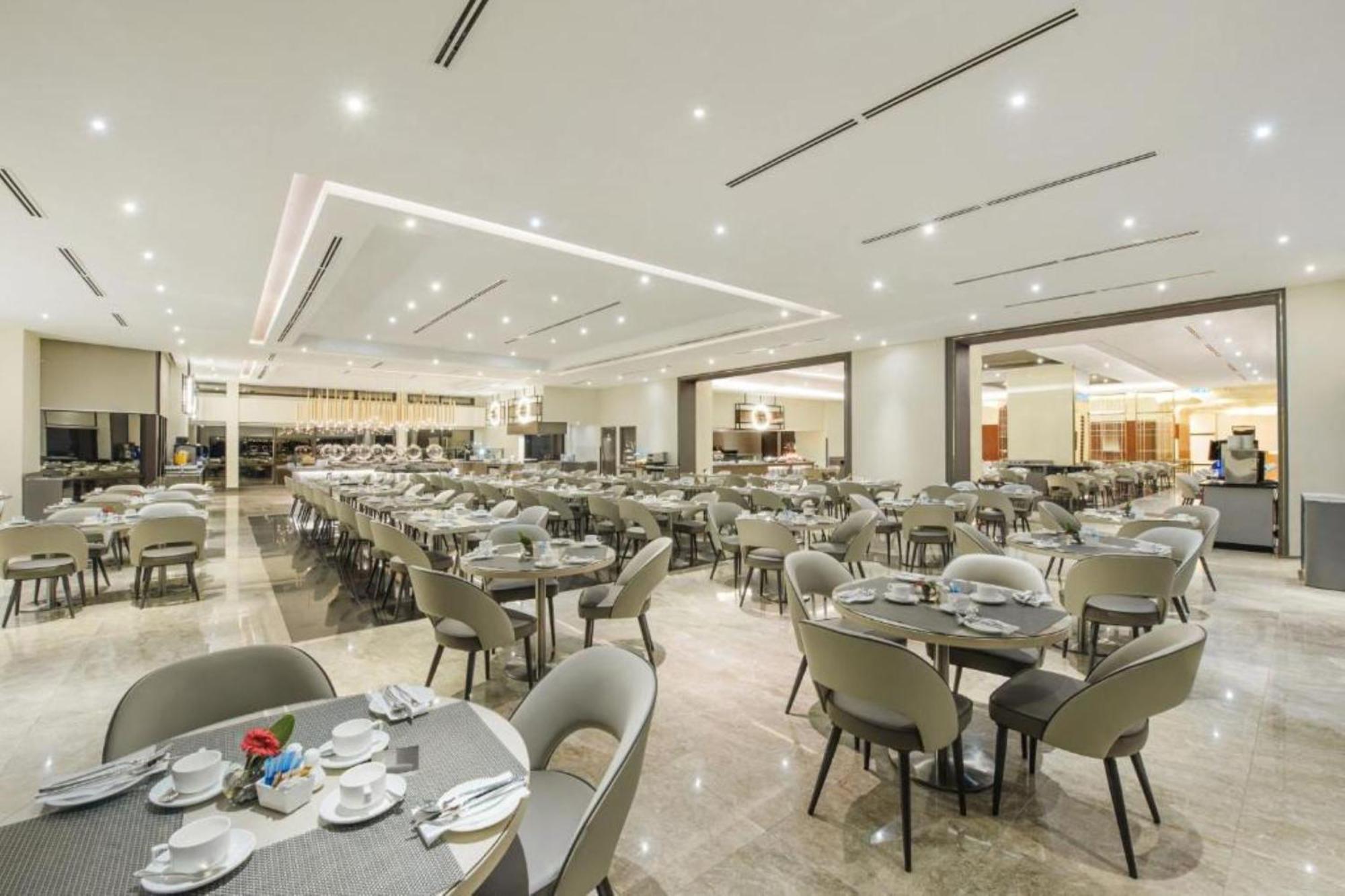 Family Apartment Kl At Times Square كوالالمبور المظهر الخارجي الصورة